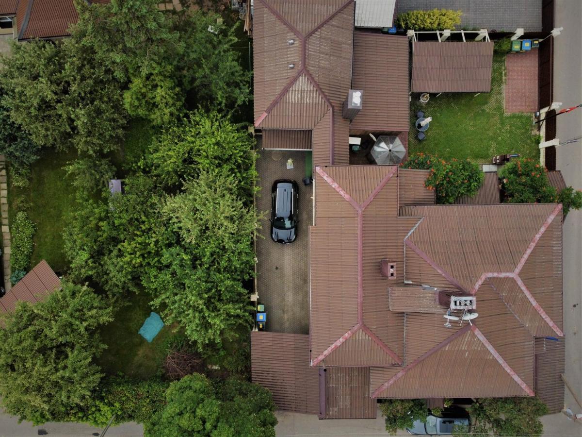 Aparthotel 3 ,, Cosy House Studio" & Parking Каунас Екстериор снимка