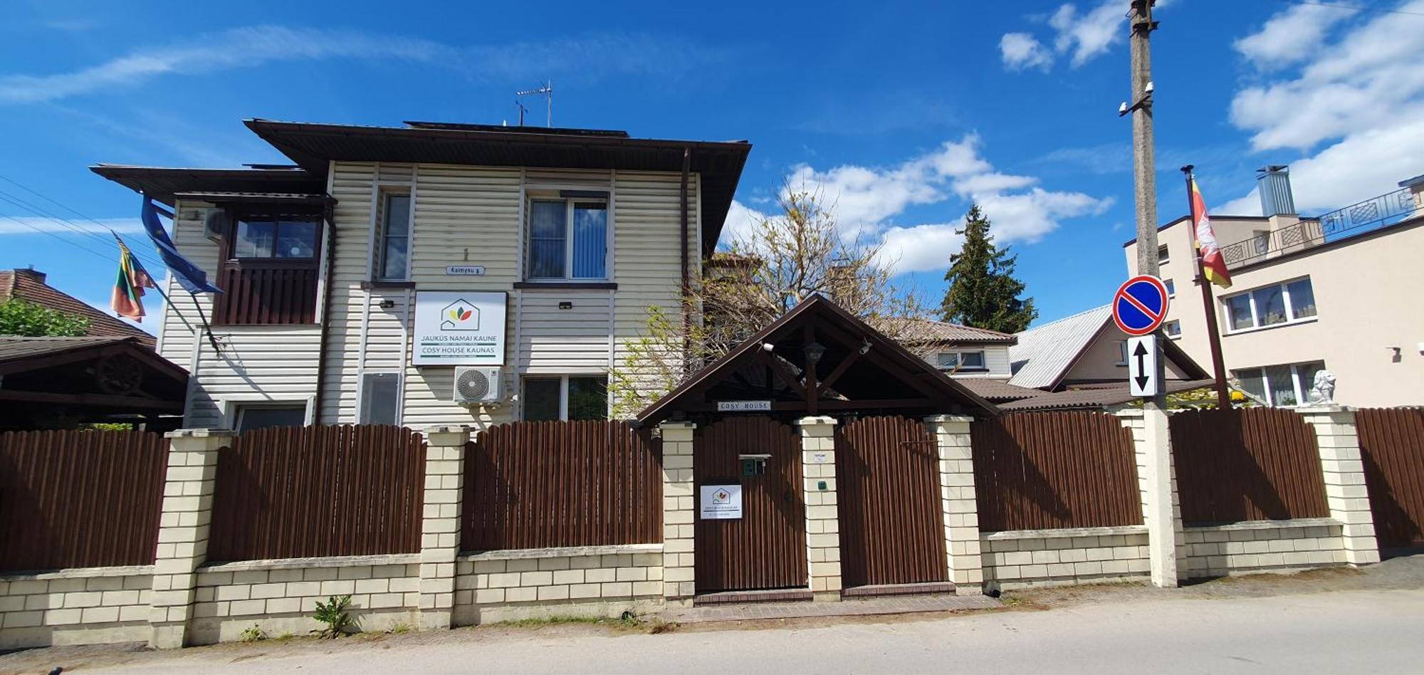 Aparthotel 3 ,, Cosy House Studio" & Parking Каунас Екстериор снимка